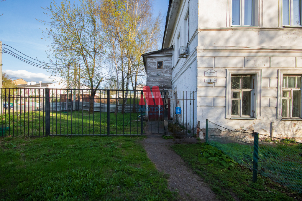 3-комн, 208.1 кв.м, 1/2 этаж