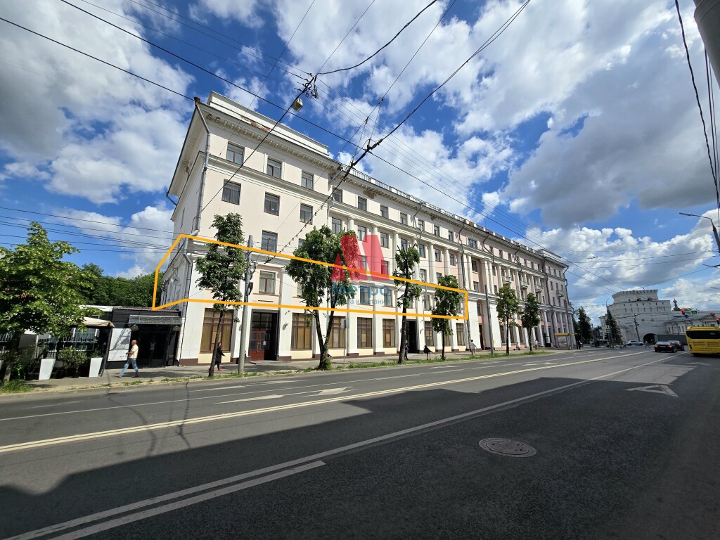 Офисное помещение, 374 кв.м