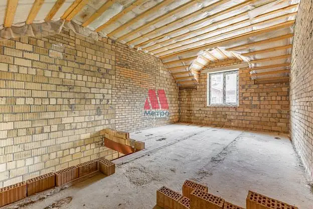 Таунхаус, 90 м², 2 сот., 3 этажа