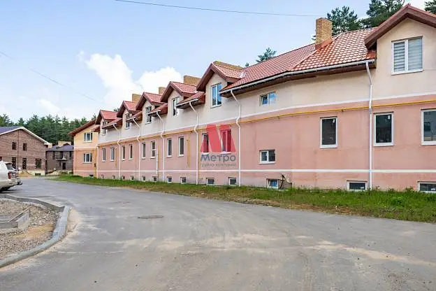 Таунхаус, 90 м², 2 сот., 3 этажа