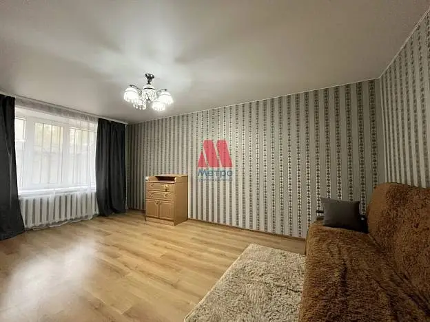 2-комн. квартира, 44 м², 1/9 этаж