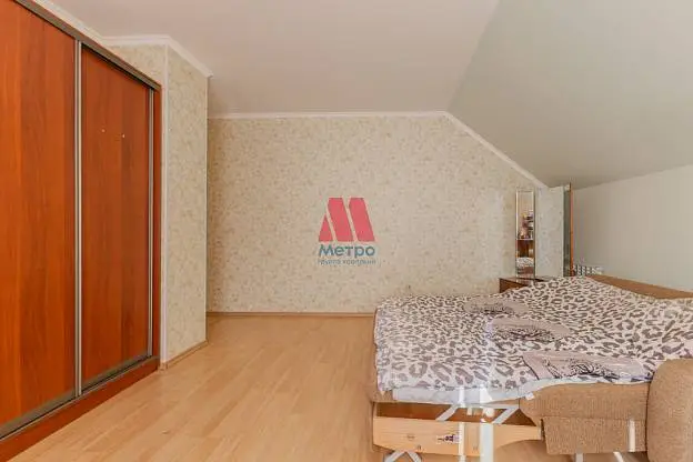 Коттедж, 173,9 м², 12 сот., 2 этажа