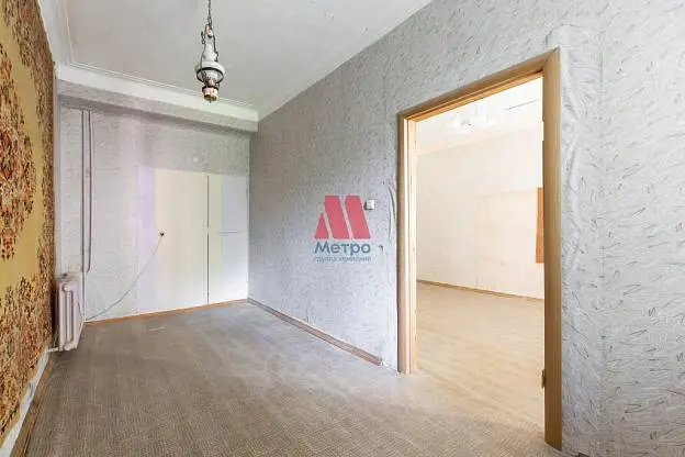 2-комн. квартира, 54 м², 1/3 этаж