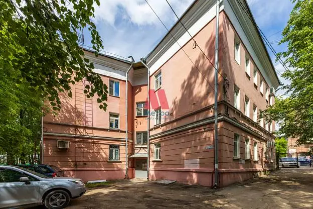 2-комн. квартира, 54 м², 1/3 этаж
