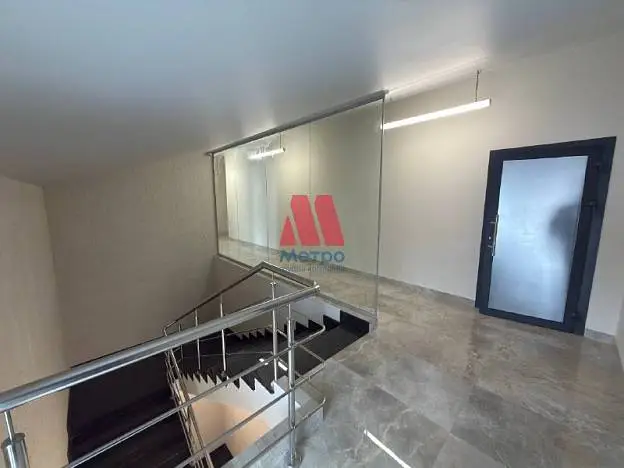 Свободного назначения, 140 м²