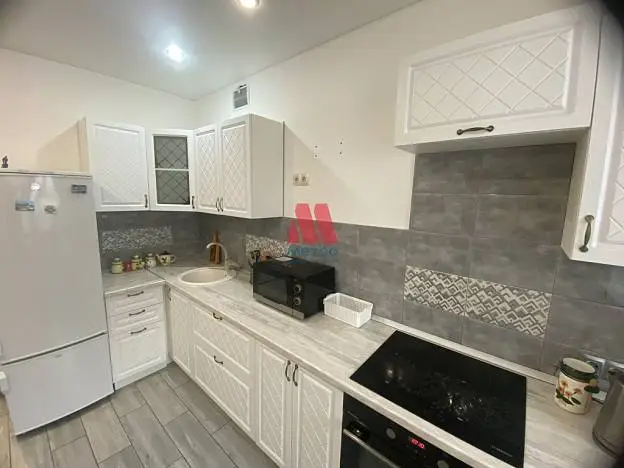 1-комн. квартира, 35 м², 3/16 этаж