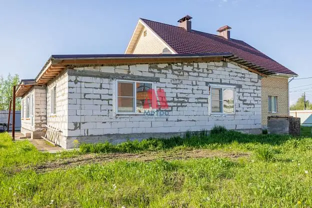 Коттедж, 173,9 м², 12 сот., 2 этажа