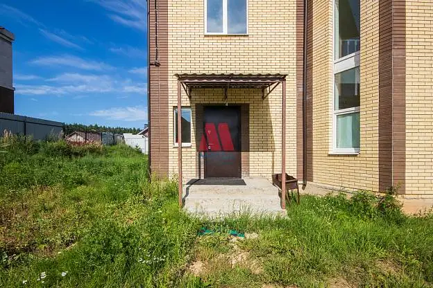 Дом, 202 м², 6,5 сот., 2 этажа