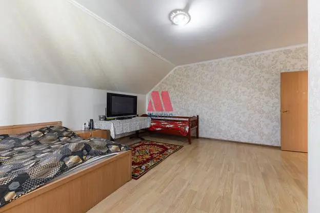 Коттедж, 173,9 м², 12 сот., 2 этажа