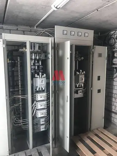 Производственное помещение, 1 300 м²