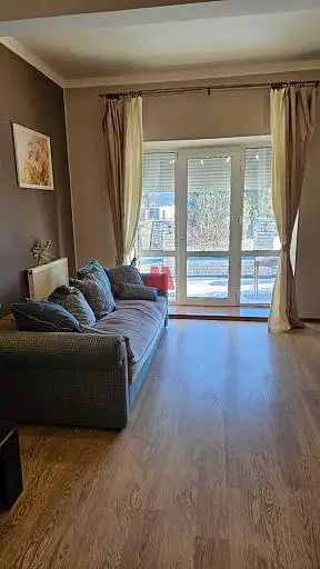 Коттедж, 280 м², 10 сот., 3 этажа