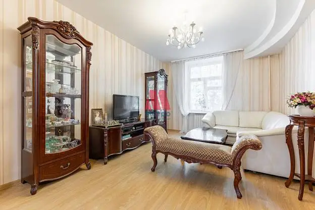 3-комн. квартира, 87 м², 2/4 этаж