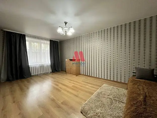 2-комн. квартира, 44 м², 1/9 этаж