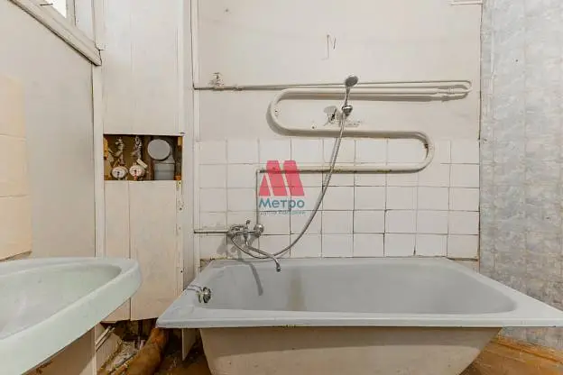 2-комн. квартира, 54 м², 1/3 этаж
