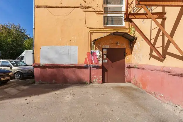 3-комн. квартира, 87 м², 2/4 этаж