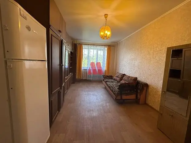 Комната, 4/9 этаж