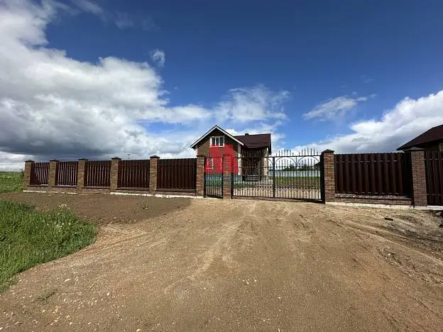 Коттедж, 150 м², 13,8 сот., 2 этажа