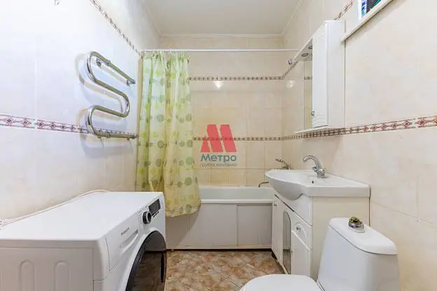 Коттедж, 173,9 м², 12 сот., 2 этажа