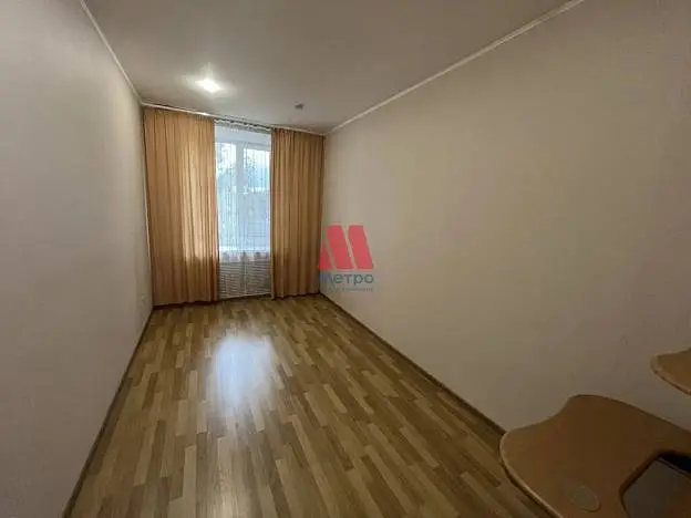 3-комн. квартира, 84,5 м², 2/4 этаж