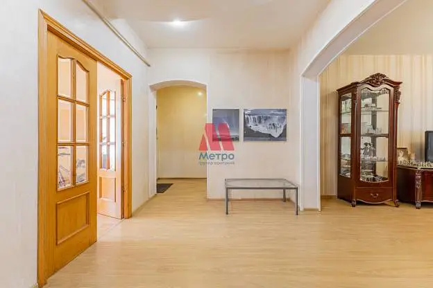 3-комн. квартира, 87 м², 2/4 этаж