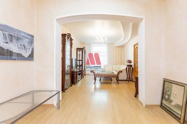 3-комн. квартира, 87 м², 2/4 этаж