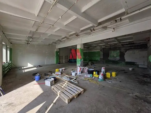 Свободного назначения, 130 м²
