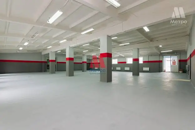 Свободного назначения, 1 300 м²