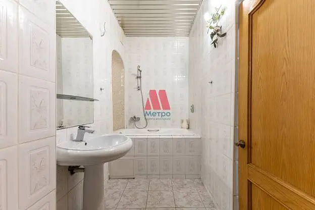 3-комн. квартира, 87 м², 2/4 этаж