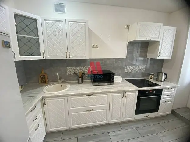 1-комн. квартира, 35 м², 3/16 этаж