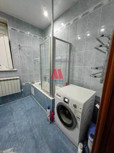 2-комн. квартира, 77 м², 2/7 этаж